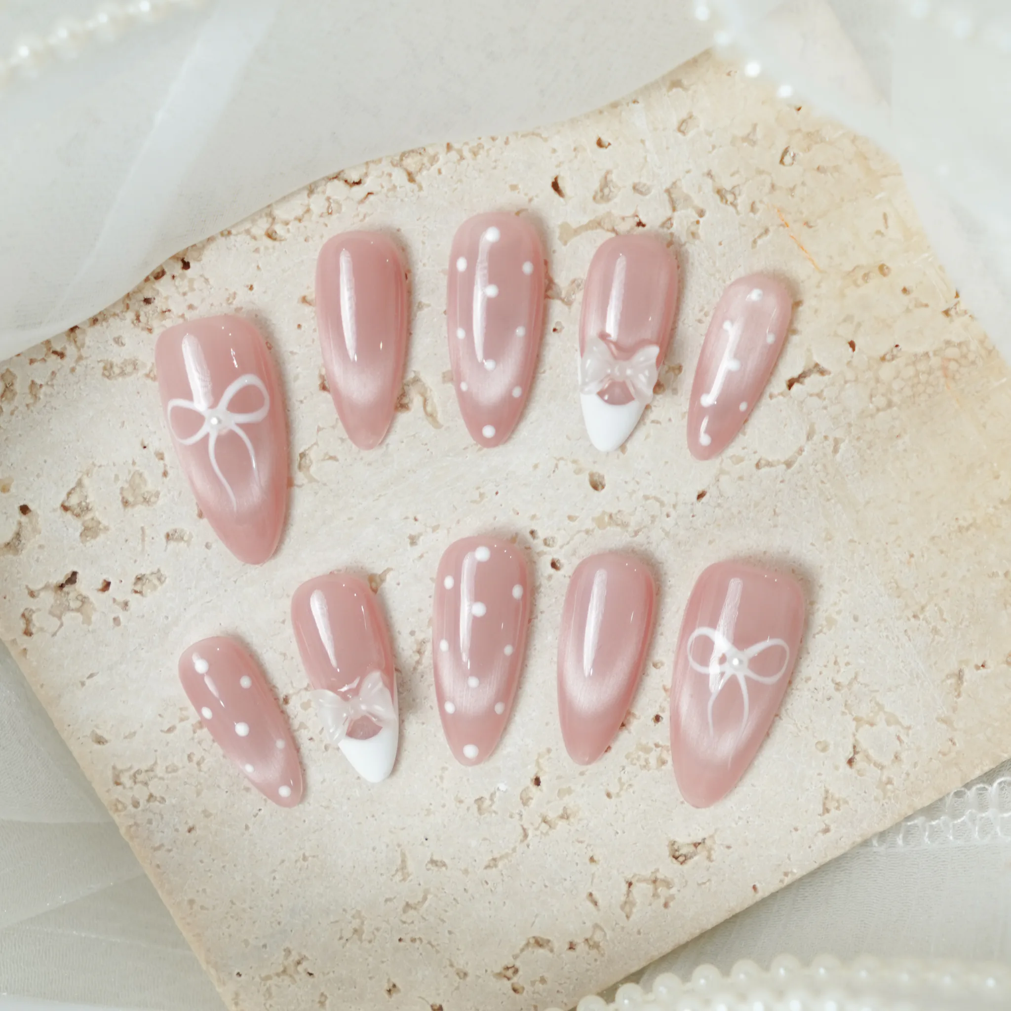 [M240] Nailbox thạch hồng mắt mèo french trắng dịu dàng (BST Tết 2026)