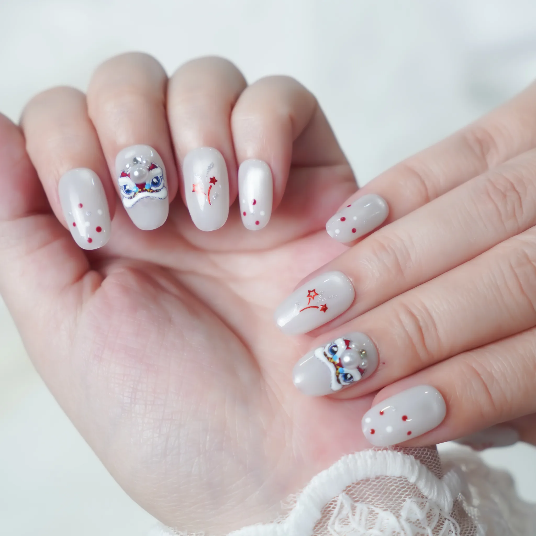 [M243] Nailbox mắt mèo trân châu họa tiết kỳ lân (BST Tết 2026)