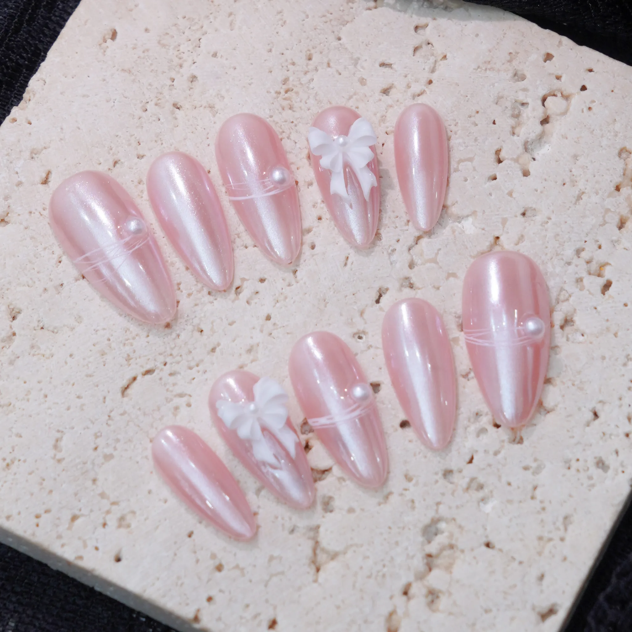 [M227] Nailbox tráng gương hồng đính nơ dịu dàng