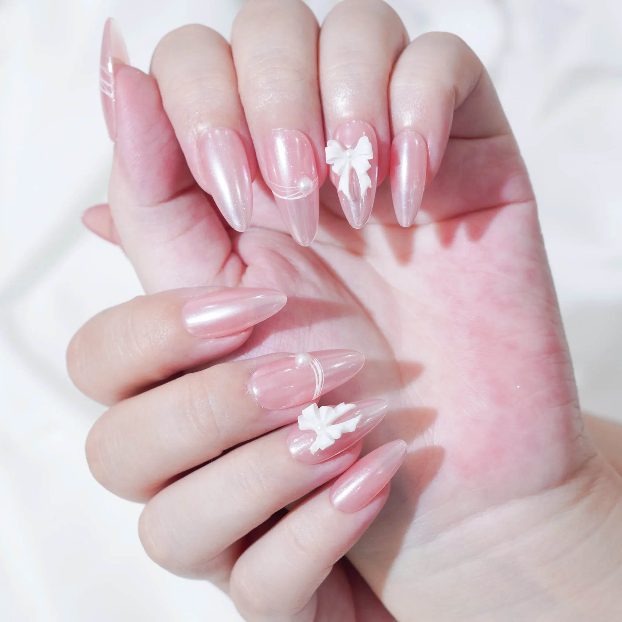[M227] Nailbox tráng gương hồng đính nơ dịu dàng