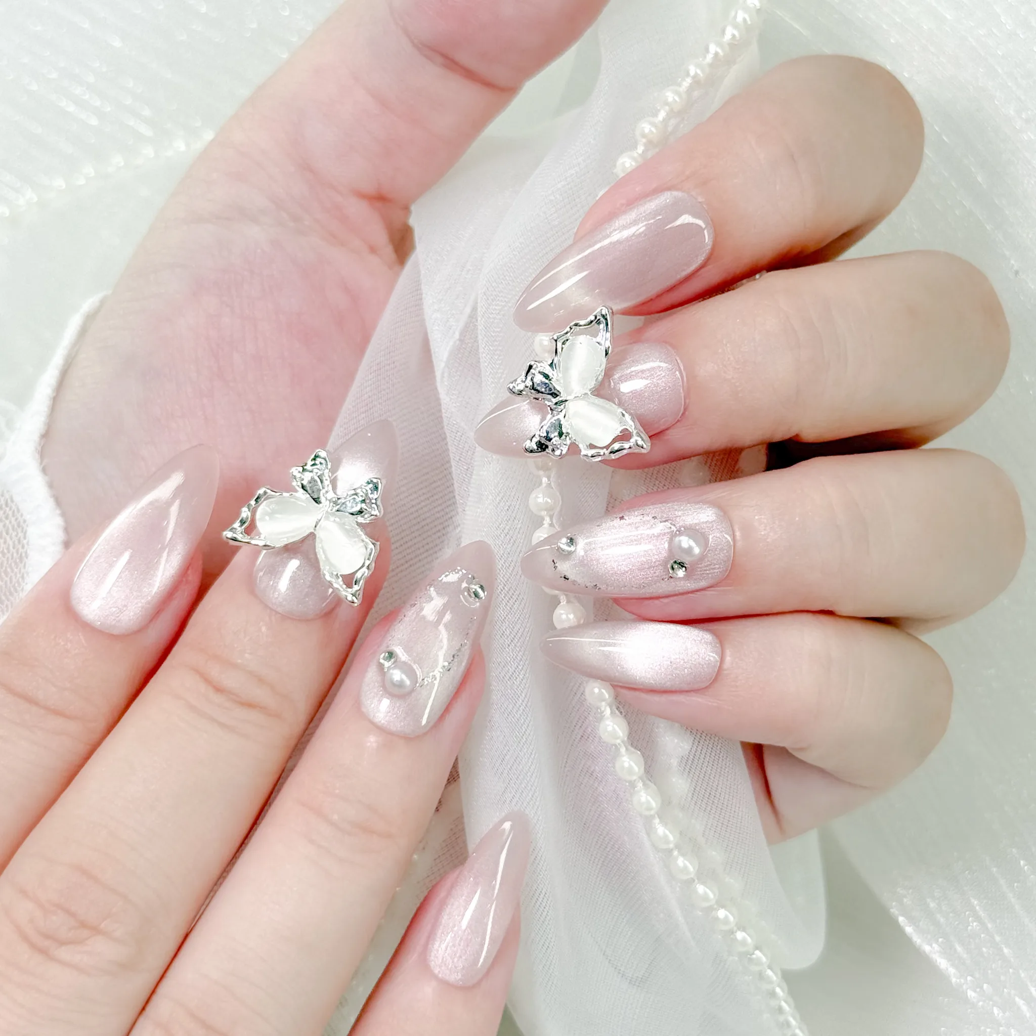[M211] Nailbox thiết kế mắt mèo hồng nude đính hồ điệp