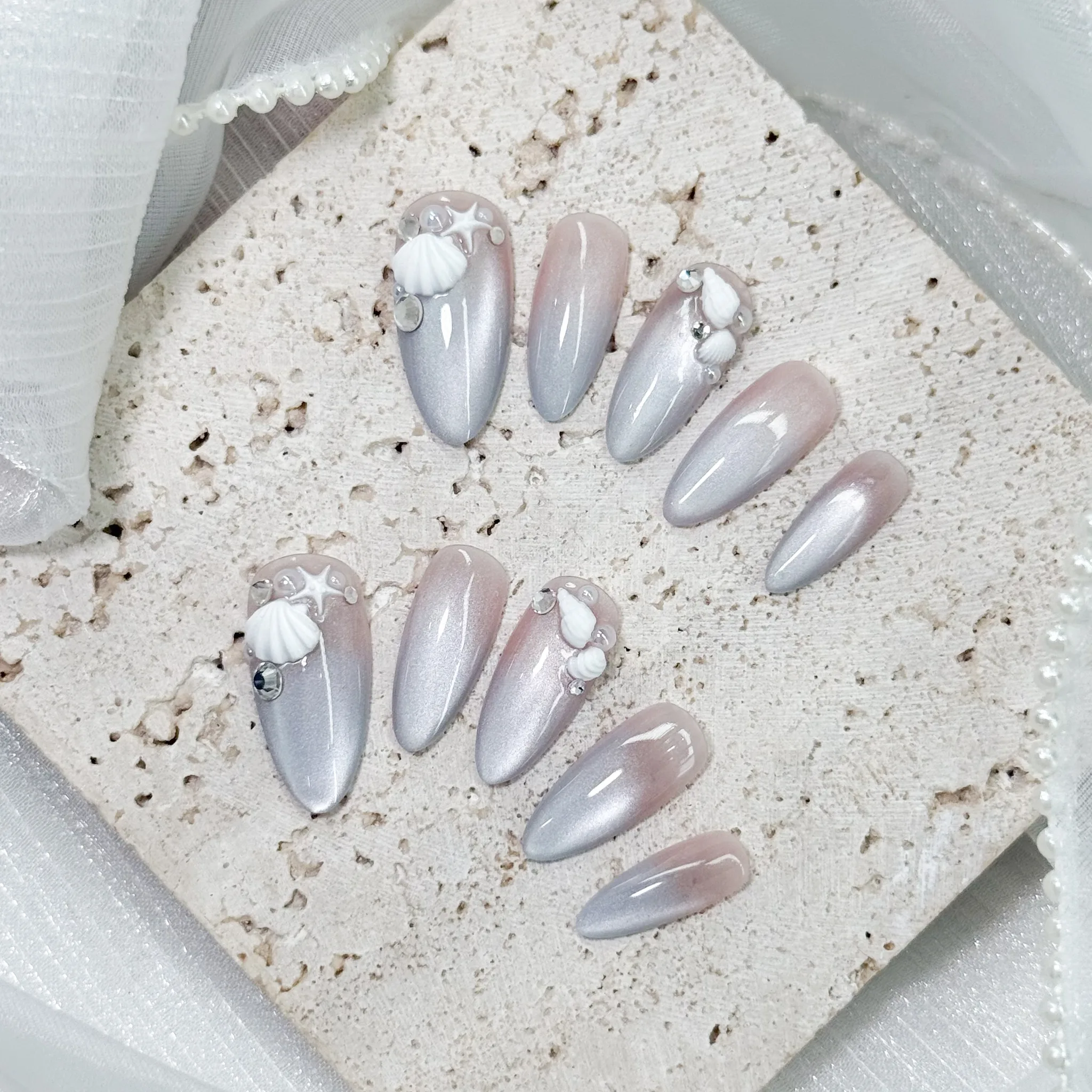[M214] Nailbox thiết kế mắt mèo đính đá, charm sò điệp, sao biển (BST hè 2025)