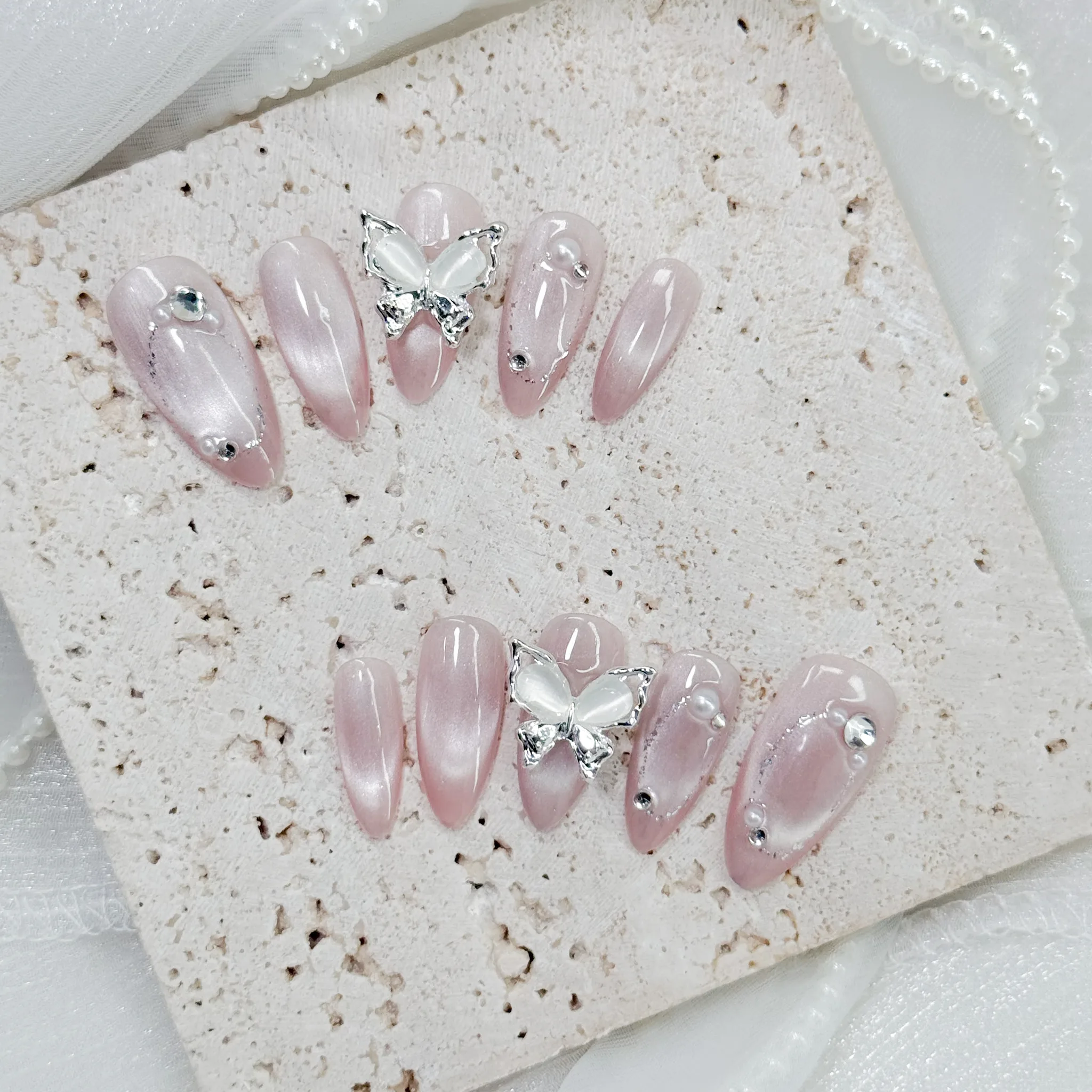 [M211] Nailbox thiết kế mắt mèo hồng nude đính hồ điệp