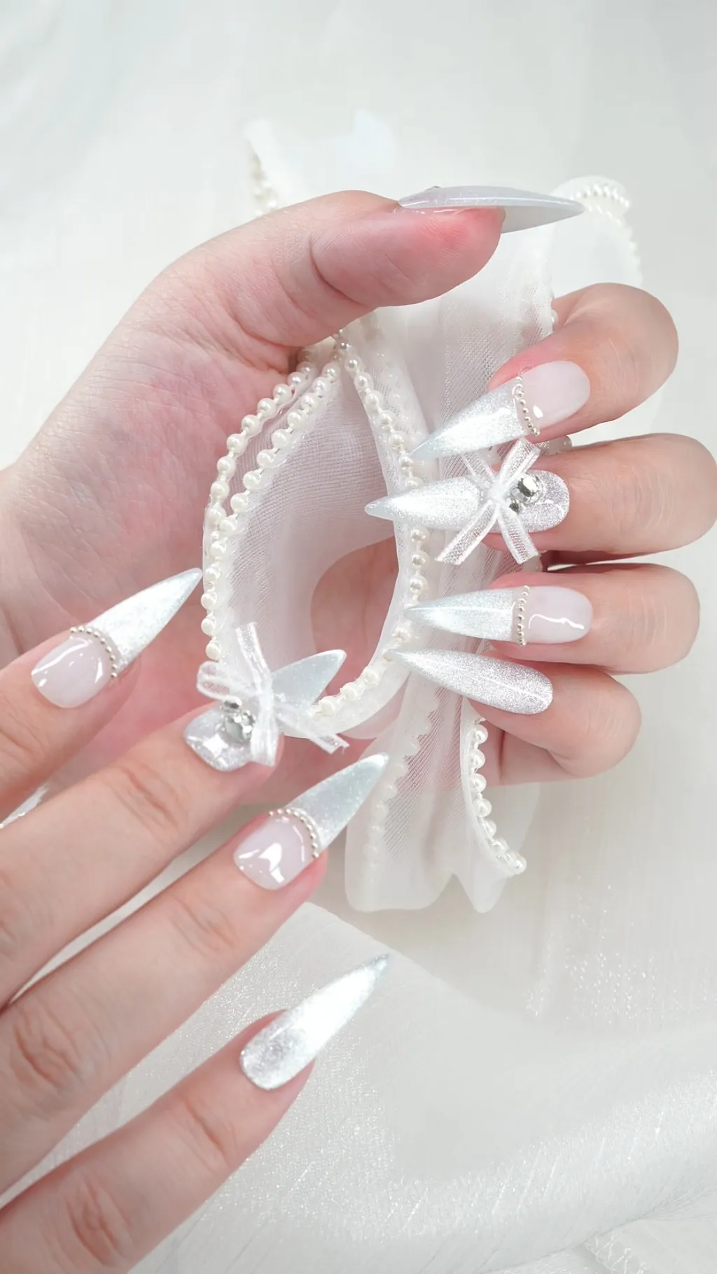 [M203] Nailbox thiết kế mắt mèo bạc đính nơ