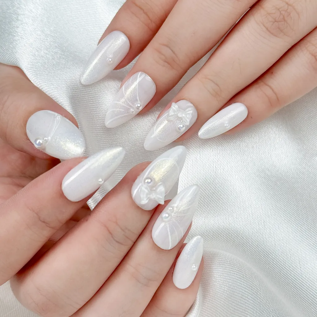 [M155] Nailbox trắng gạo nhũ ánh trai đính nơ