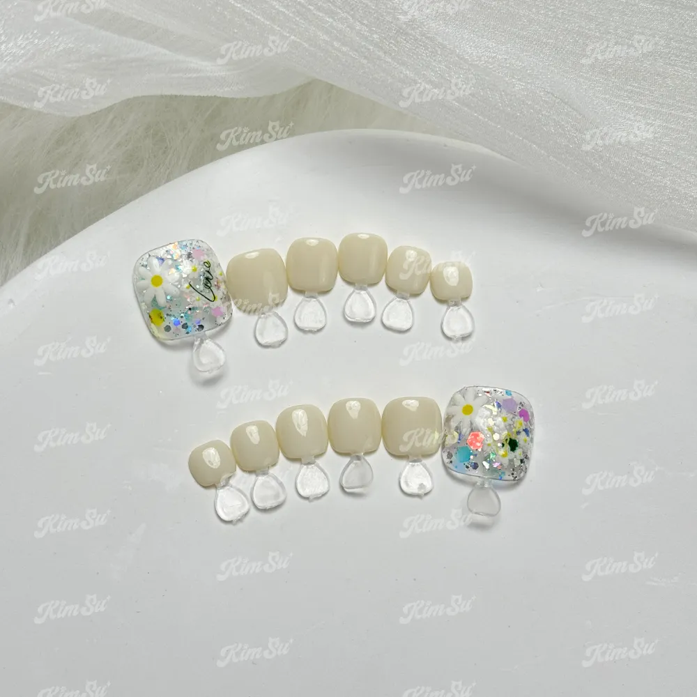 [M150] Nailbox chân hoa trắng mùa hè