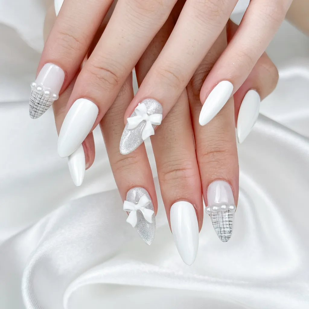 [M069] Nailbox trắng đính nơ mix mắt mèo