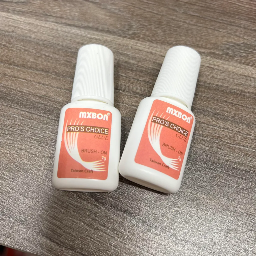 Keo dán móng chuyên dụng nailbox